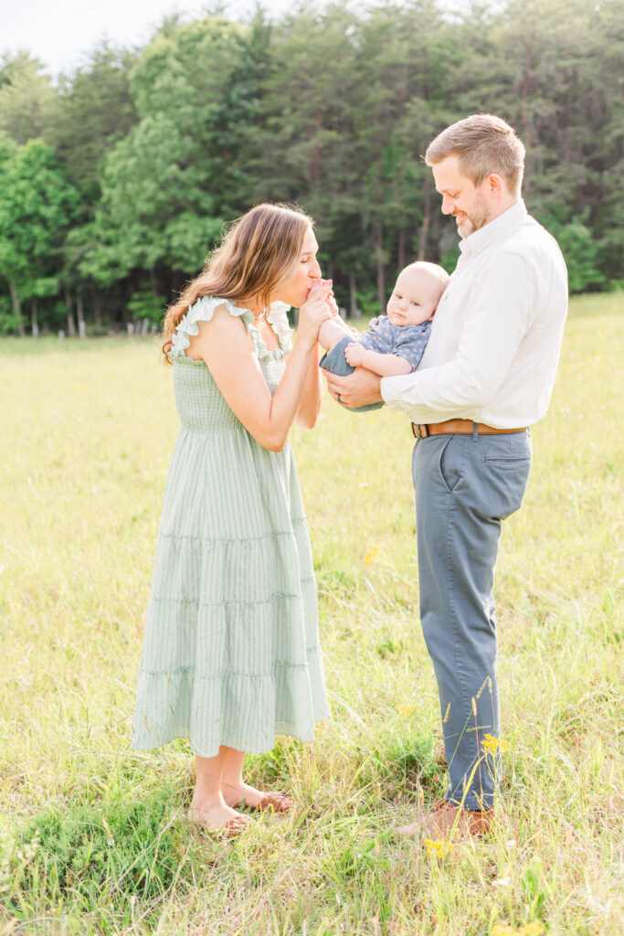 Family of 3 photo in Winston Salem NC
Mini Session vs Full Session-Full Session example
